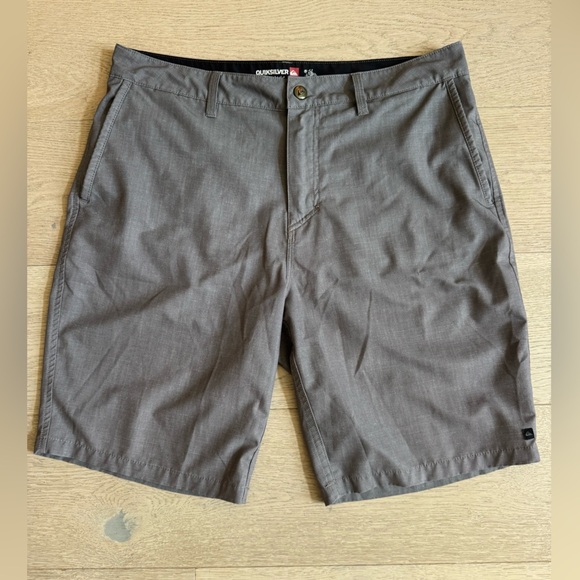 Men’s Quicksilver Amphibian Athletic shorts gray color size 34 - Picture 2 of 10